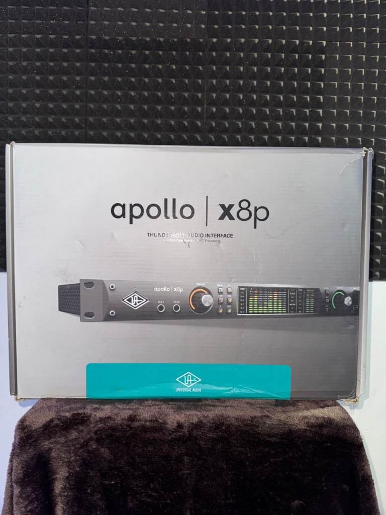 image for Apollo X8P Thunderbolt Studio Audio Interface With UAD Plug Ins - Barely Used!