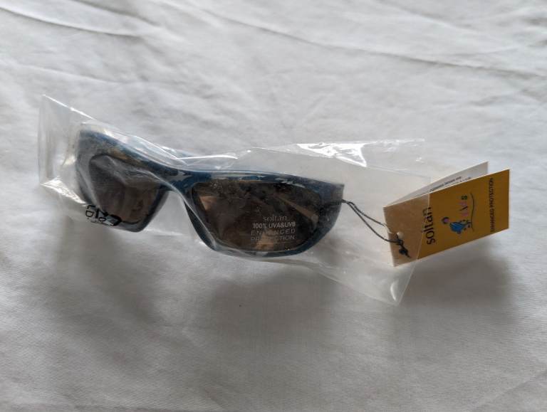Soltan kids sunglasses as new unused still with tags on
