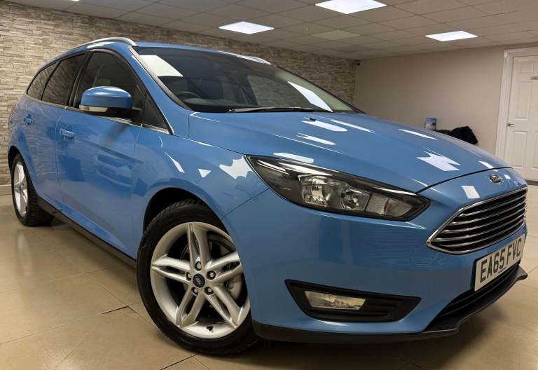 FORD FOCUS 1.0 T EcoBoost Zetec Blue Manual Petrol WARRANTY 12 MONTHS MOT