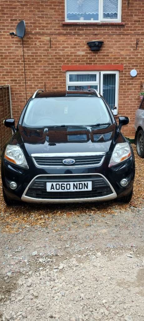 Ford kuga long mot