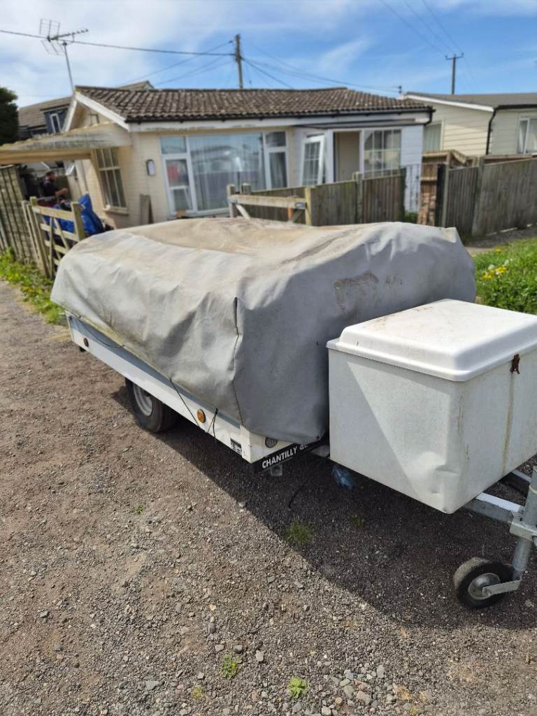 Triango chantilly trailer tent 
