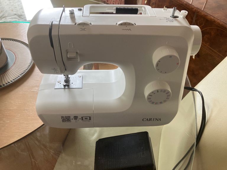 Carina Sewing machine