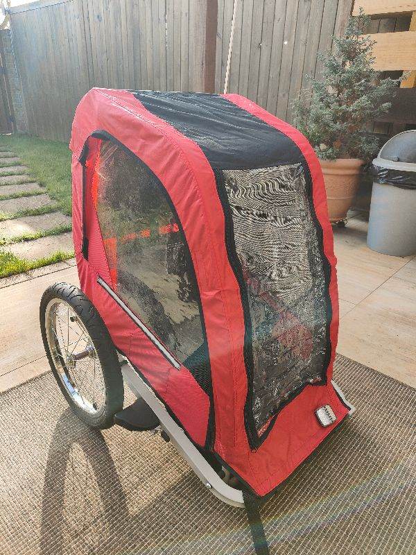 Kids bike trailer