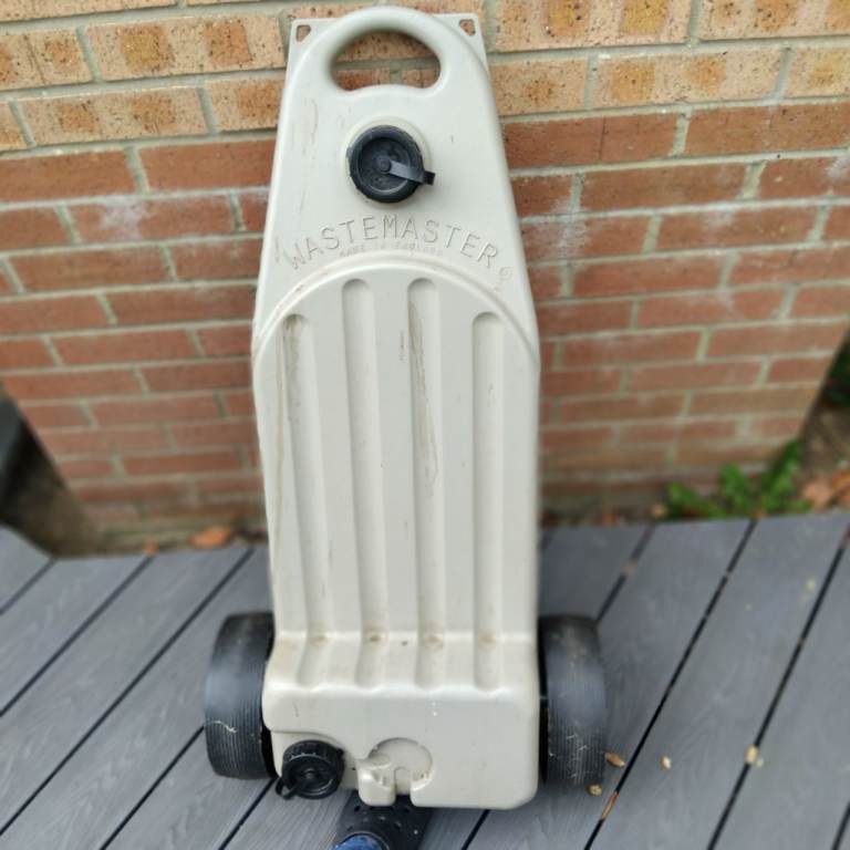 Wastemaster 38L Bowser