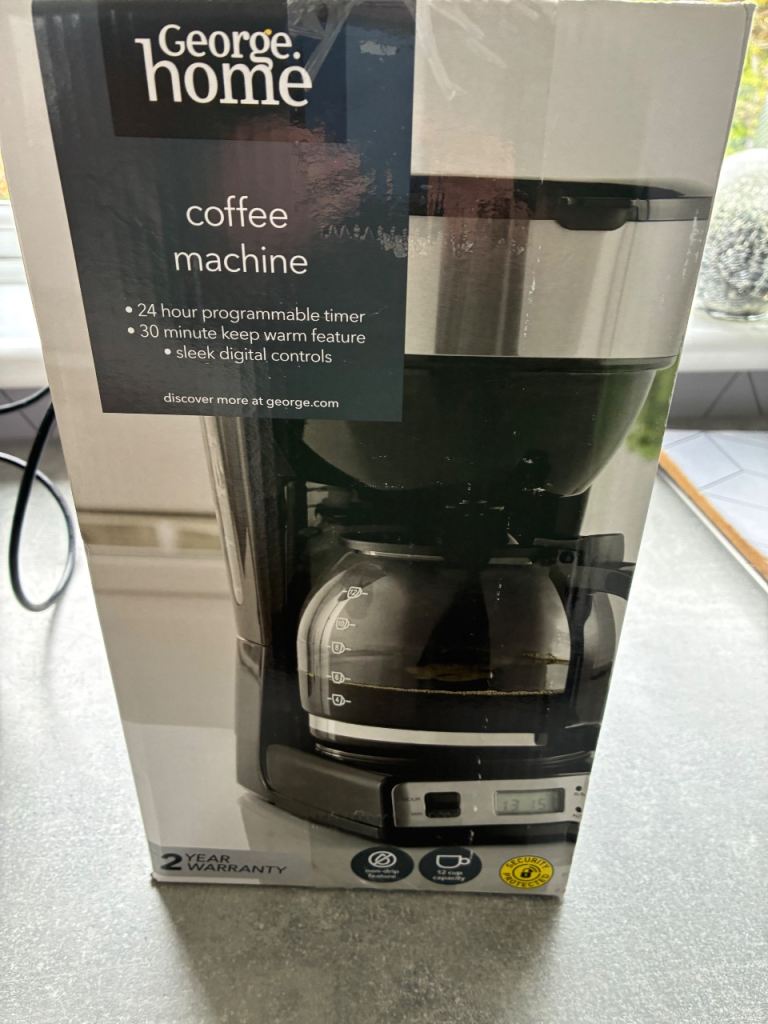 Drip coffee machine 