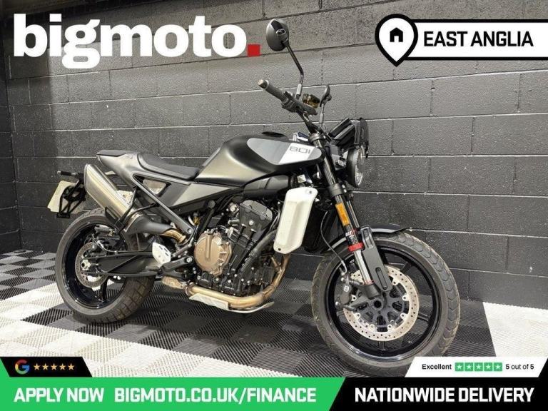 2024 24 HUSQVARNA SVARTPILEN 801 801 NAKED PETROL MANUAL X-RING EURO 5 (104 PS)