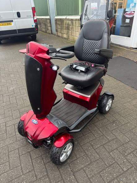 A lovely pre-owned TGA Vita Lite Only £695!