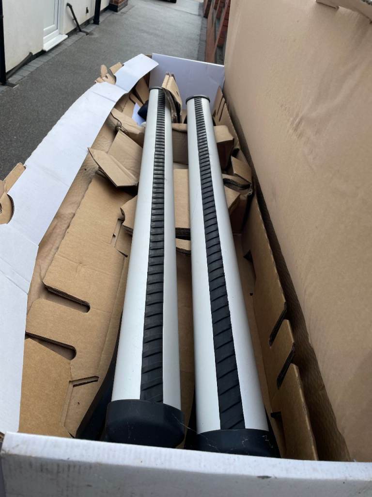 Audi 8K9071151C Roof Carrier Bars