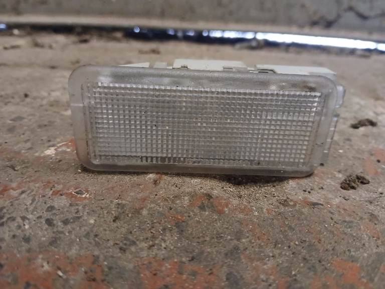 Peugeot 308 Interior Courtesy Light Glove Box / Boot Lamp OEM Genuine