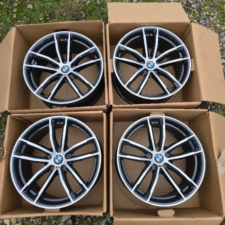 Genuine BMW 662M 18" MSport Alloy Wheels 5 6 series g30 g31 4x8J Winter