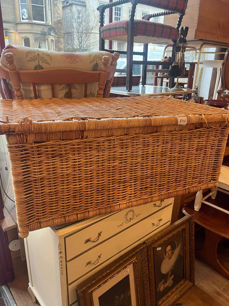 Large Wicker Basket- great for storage 