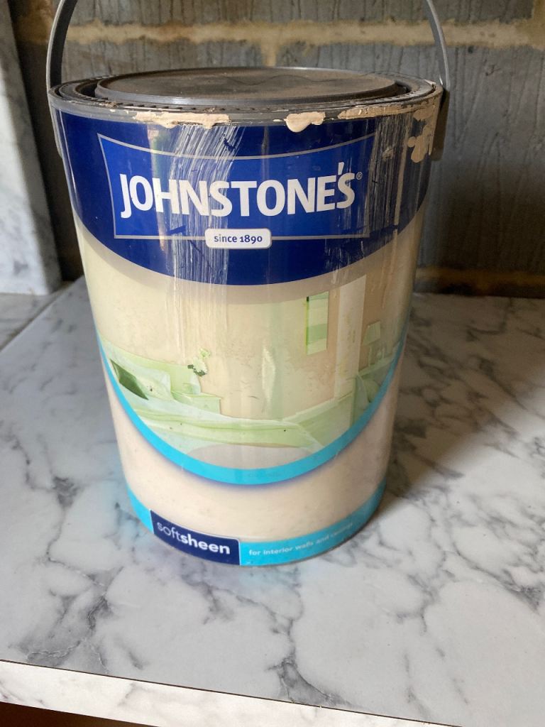 FREE PAINT antique cream