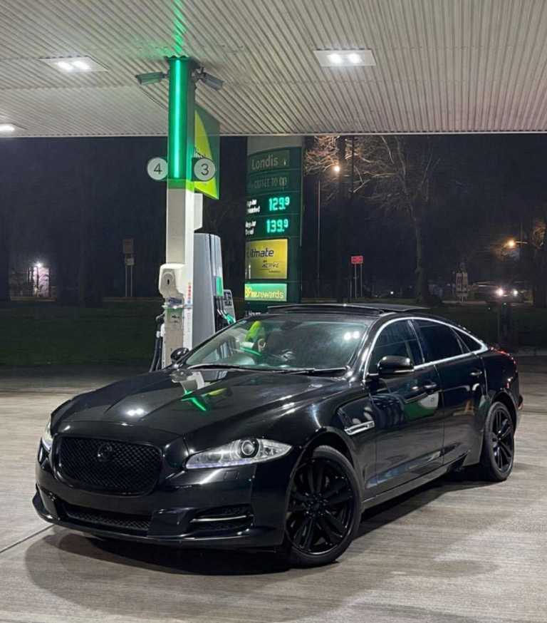 Jaguar, XJ, Saloon, 2010, Other, 2993 (cc), 4 doors