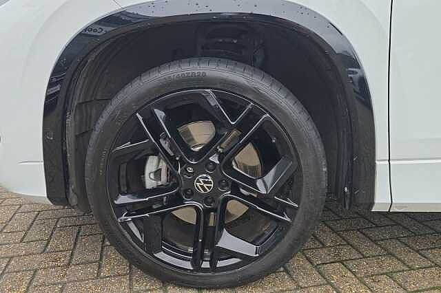 2025 Volkswagen Touran 1.5 eTSI R-Line 5dr DSG7 [7 Seat] + 20' YORK BLACK ALLOYS + BLACK STYLING ...