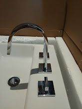 Villeroy & Boch Countertop Basin Sink + Vado Geo 3-Hole Basin Mixer Tap – Reasonably Good Condition