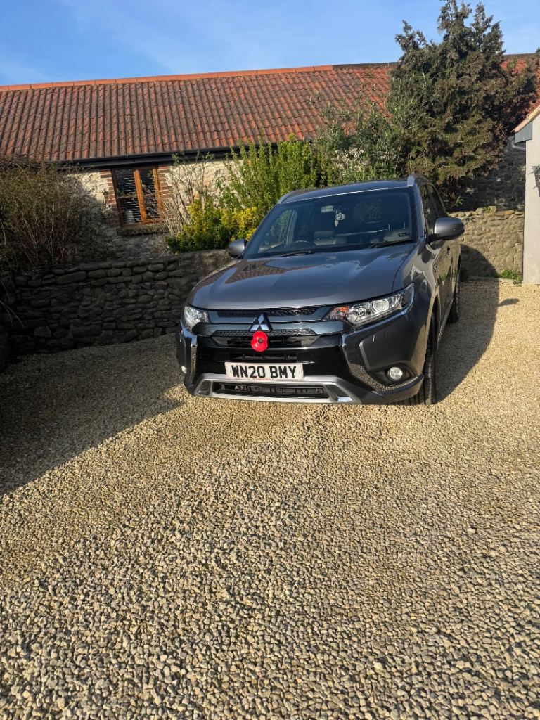 Lovely Mitsubishi Outlander Phev 2020