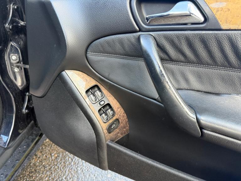 2006 Mercedes-Benz C Class C320 CDI Avantgarde SE 4dr Auto SALOON Diesel Automatic