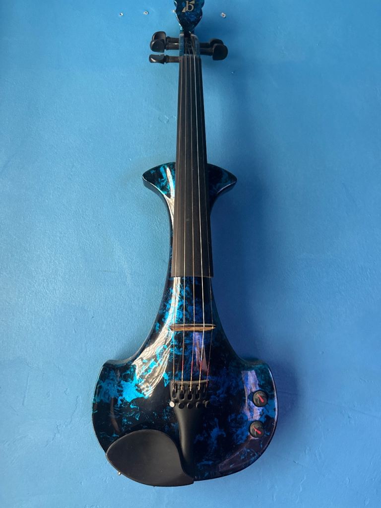 Bridge electric violin 