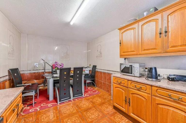🏡 3 Bedroom Terraced House to Rent