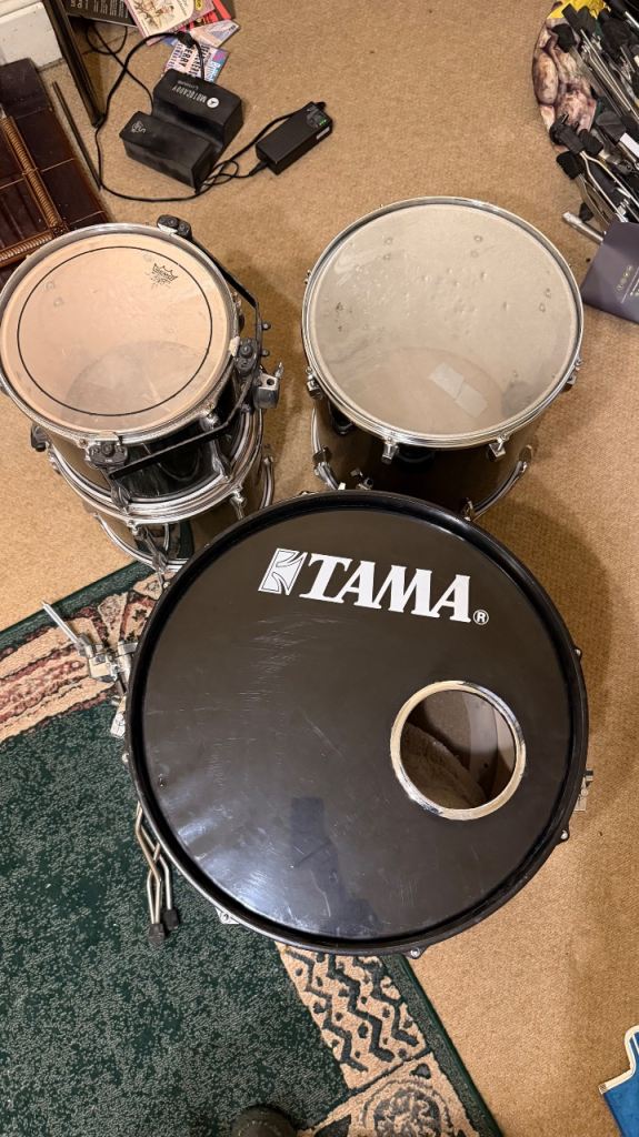 Tama Drum Kit