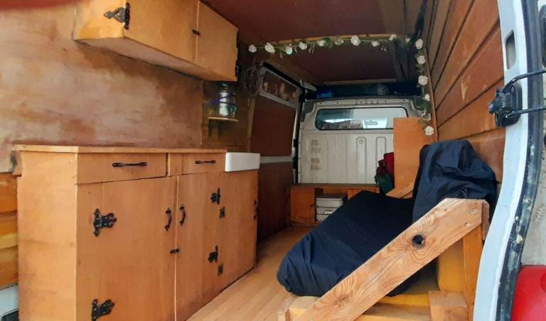 Campervan Renault, MASTER, Panel Van, high top 03, Manual