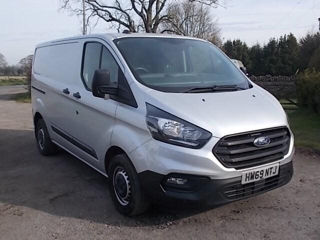2019 Ford Transit Custom 2.0 EcoBlue 130ps Low Roof Leader Van PANEL VAN Diesel Manual