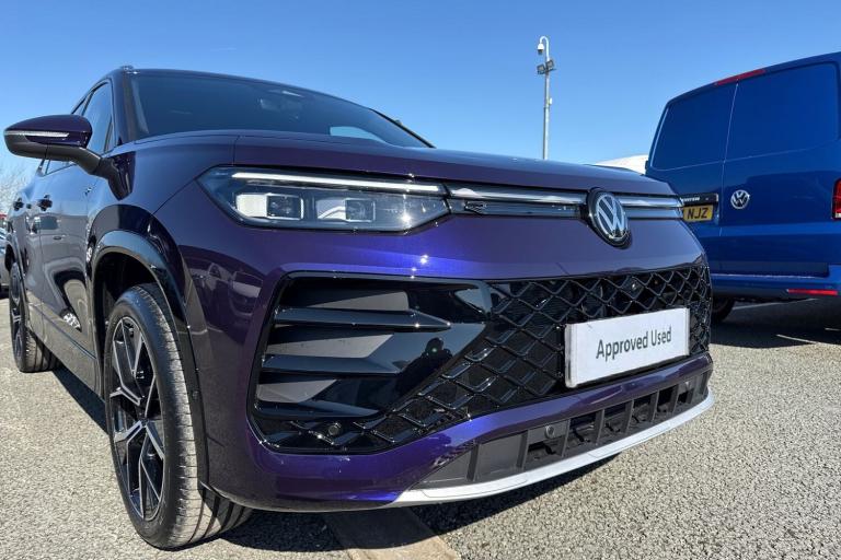 2025 Volkswagen Touran 1.5 eTSI R-Line 5dr DSG7 [7 Seat] Estate PETROL Automatic