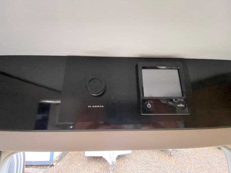 ADRIA ADORA SAVA - 2021 - FIXED SINGLE BEDS - 4 BERTH - PRISTINE ONE OWNER 