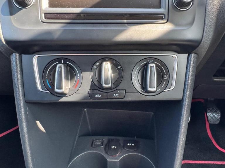 VOLKSWAGEN POLO 1.0 BlueMotion Tech SE Euro 6 (s/s) 3dr 2014