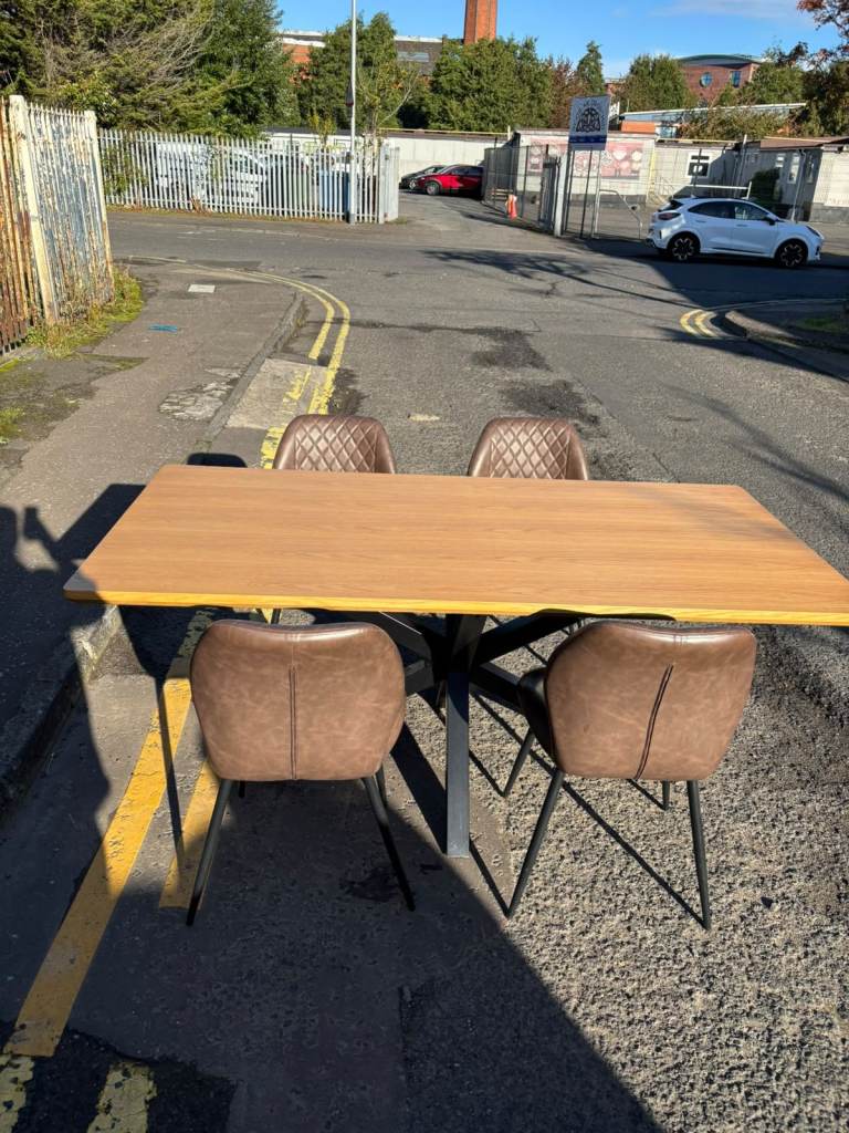 Large Wooden Dining Table with 4 Brown Leather Chairs