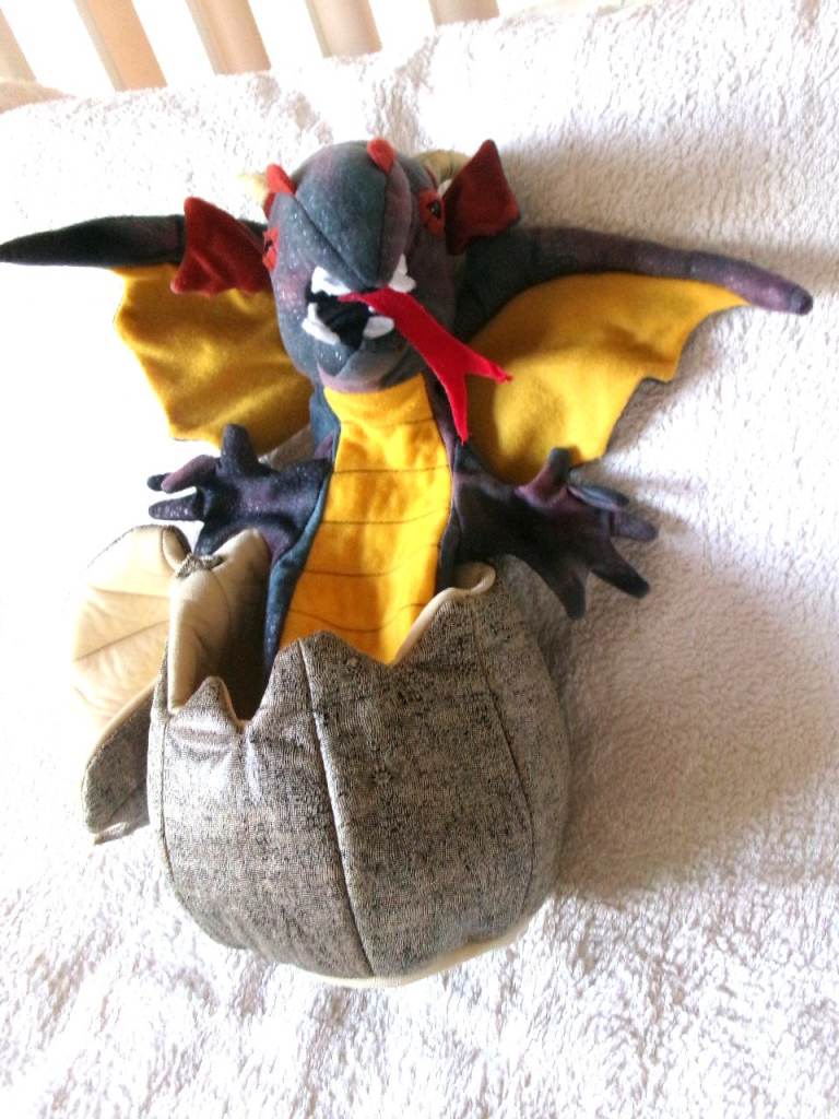 HATCHING DRAGON AND EGG HAND PUPPET.  PUPPET COMPANY