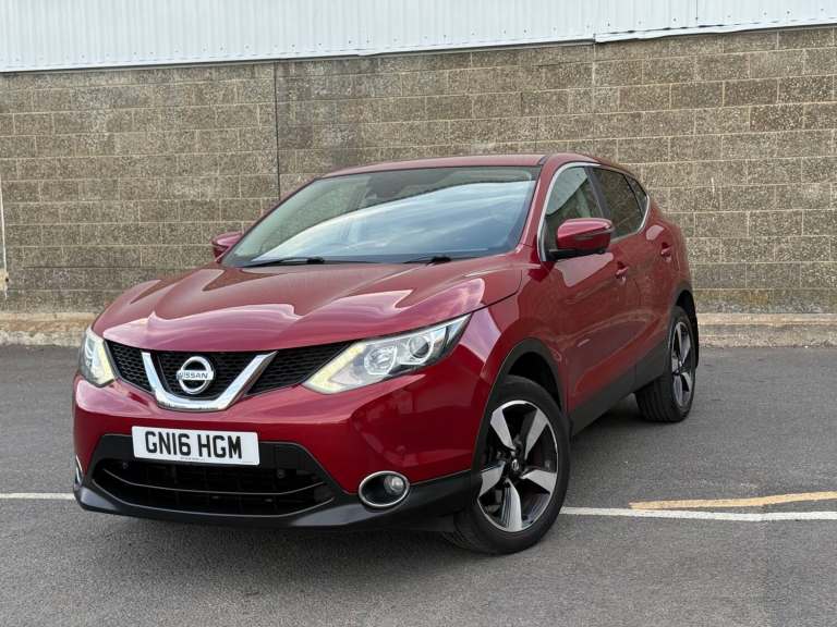 2016 Nissan Qashqai 1.5 dCi N-Connecta 5dr HATCHBACK Diesel Manual