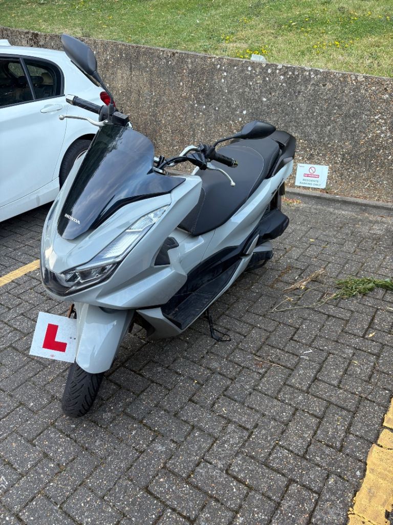 Honda, PCX, 2024, 125 (cc)