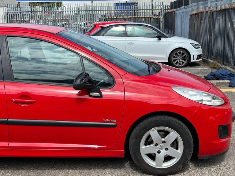 2009 Peugeot 207 1.4 HDi Verve 5dr HATCHBACK Diesel Manual