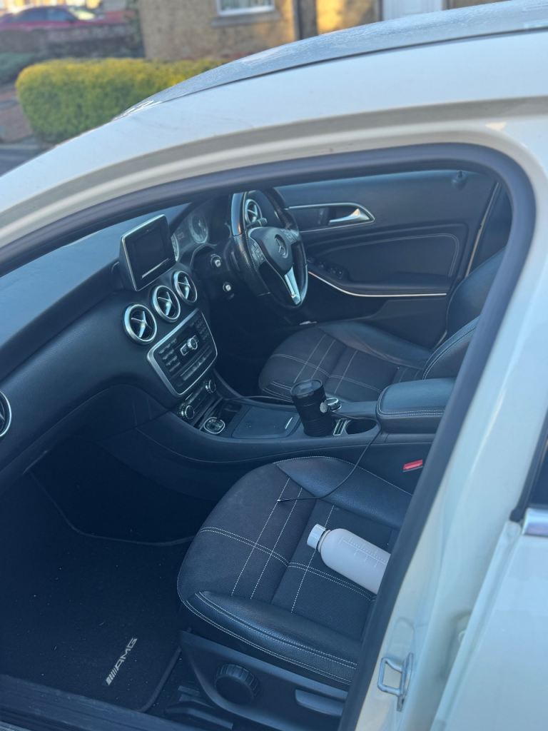 Mercedes-Benz, A CLASS, Hatchback, 2015, Semi-Auto, 1595 (cc), 5 doors