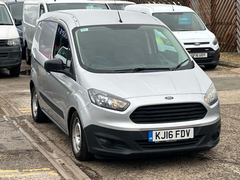 2016 Ford Transit Courier 1.0 EcoBoost Van PANEL VAN PETROL Manual
