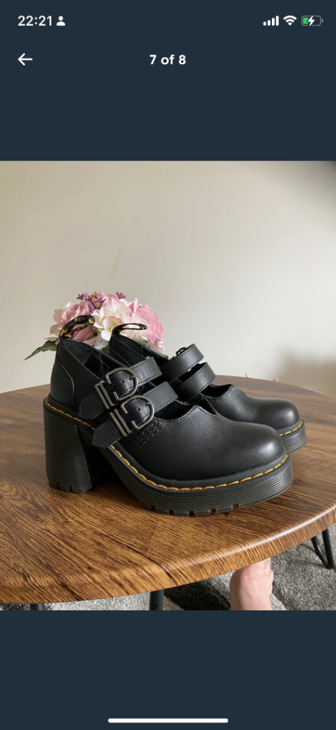 Eviee Mary Jane Dr Martens