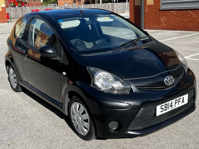 Toyota, AYGO, Hatchback, 2014, Manual, 998 (cc), 3 doors