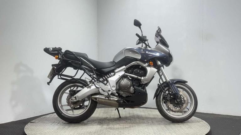 Kawasaki Versys 650 2007 ONLY 5K ADVENTURE BIKE 650CC A2 NEW MOT WARRANTY
