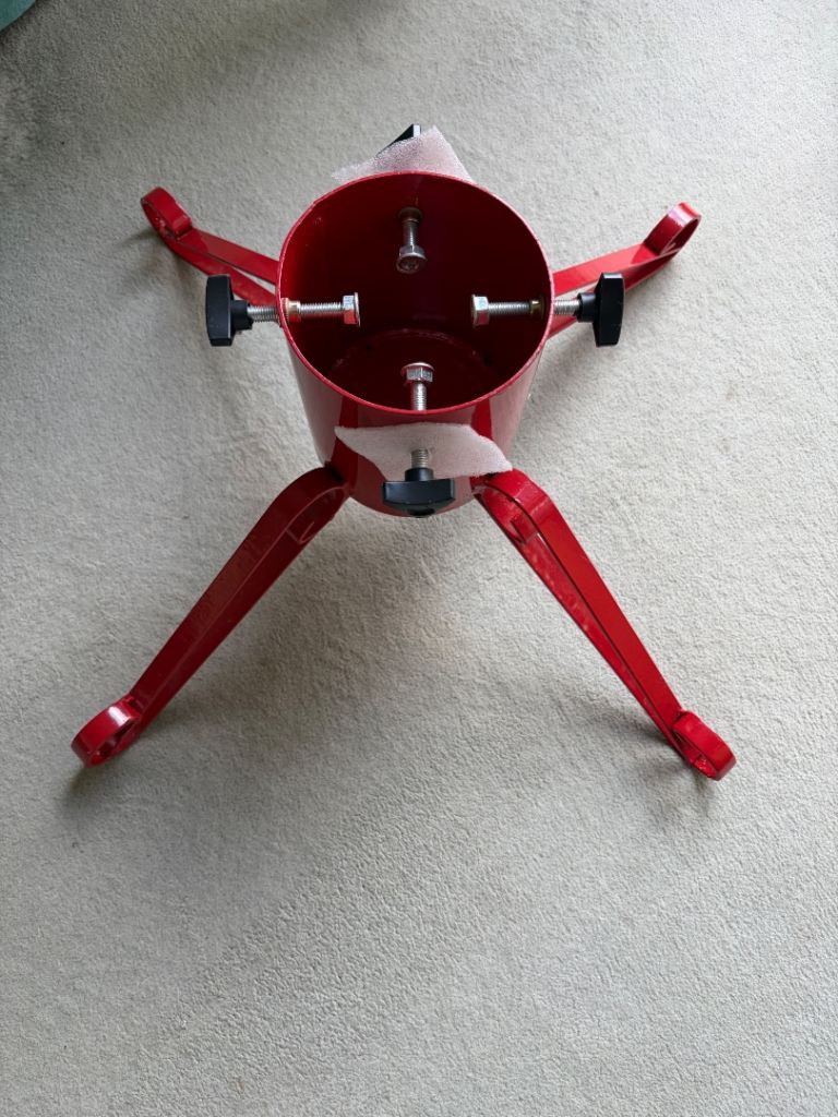 Red Metal Christmas Tree Stand – As Good As New