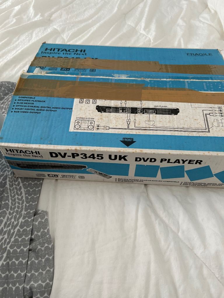Hitachi DVD player 