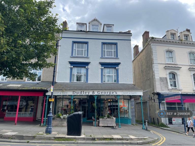 3 bedroom flat in Mostyn St, Llandudno, LL30 (3 bed) (#2918908)