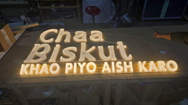 CUSTOM SIGNS MADE TO ORDER – 3D LETTERS, NEON, PRINTING & MORE