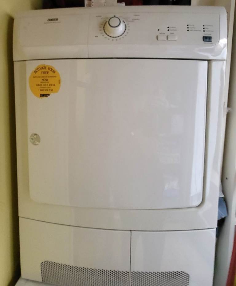Zanussi ZDC47100W 7KG CONDENSER TUMBLE DRYER