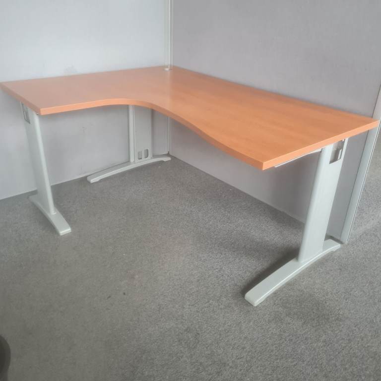Executive managers office corner desks 