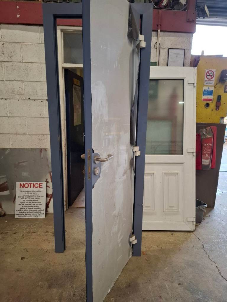 Steel internal door