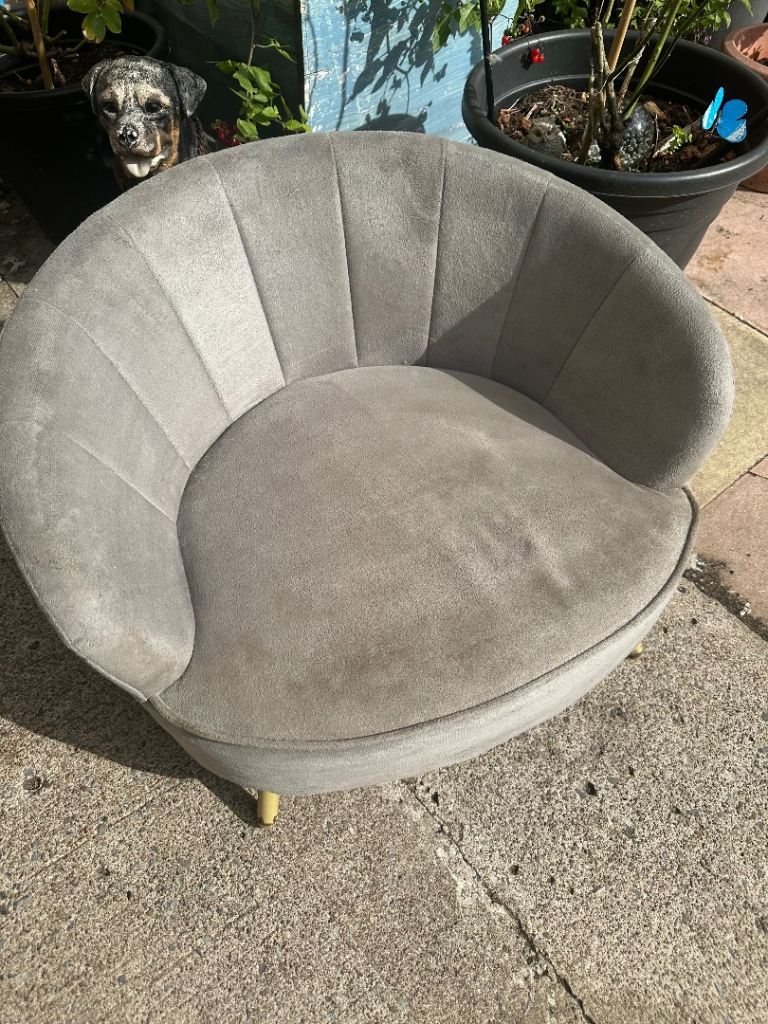 Small/medium bed bed/sofa