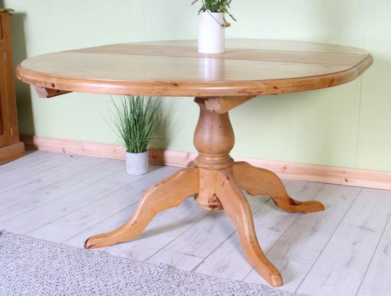 Delivery Options - Rustic Old Farmhouse Extending Pine Table comfortably Seats 6