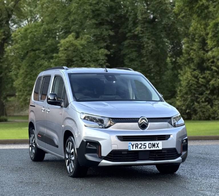 2025 Citroen Berlingo 1.5 BlueHDi MAX M Combi Van Double Cab 5dr Diesel EAT8 Euro 6 (s/s) (130 ps...