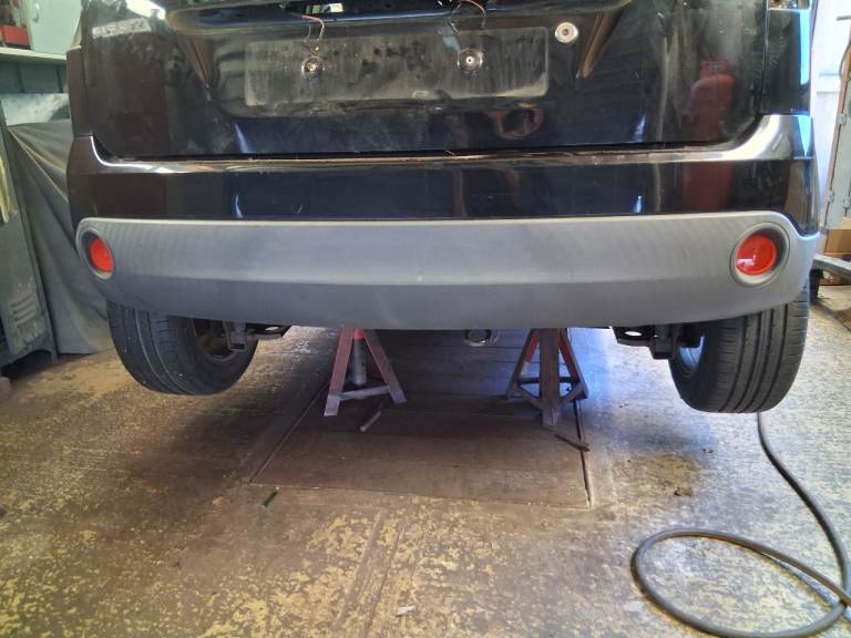 FIESTA MK6 REAR BUMPER 